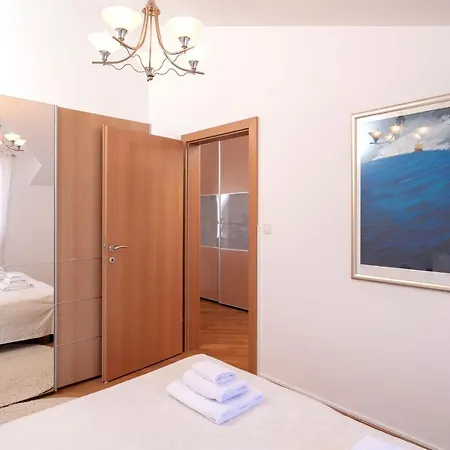Agape Apartman Hvar חוואר